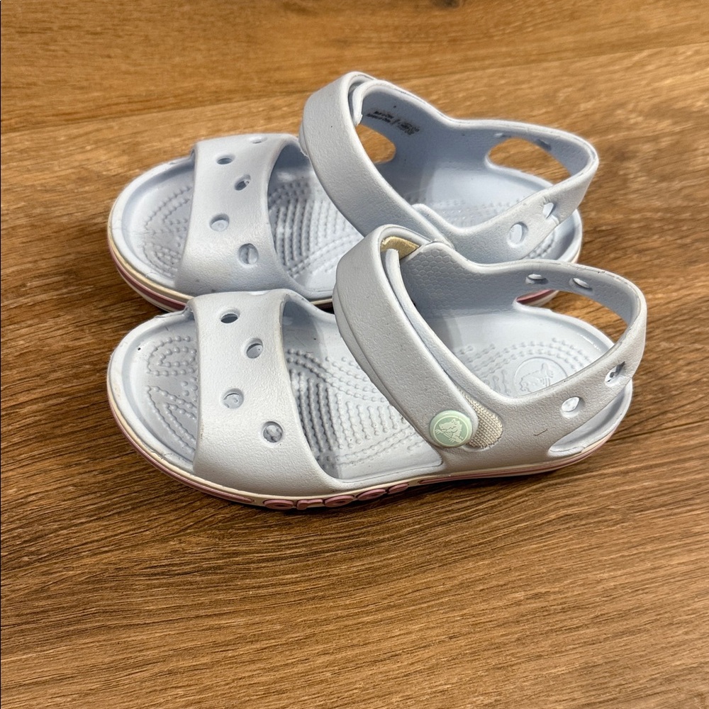 Crocs light blue sandal